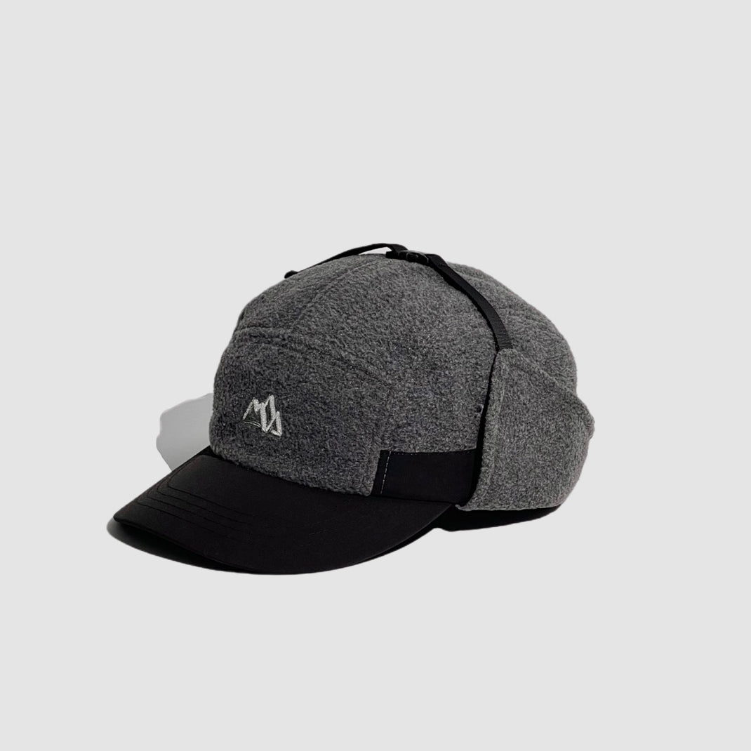 Fleece-Trapper im Farbblockdesign