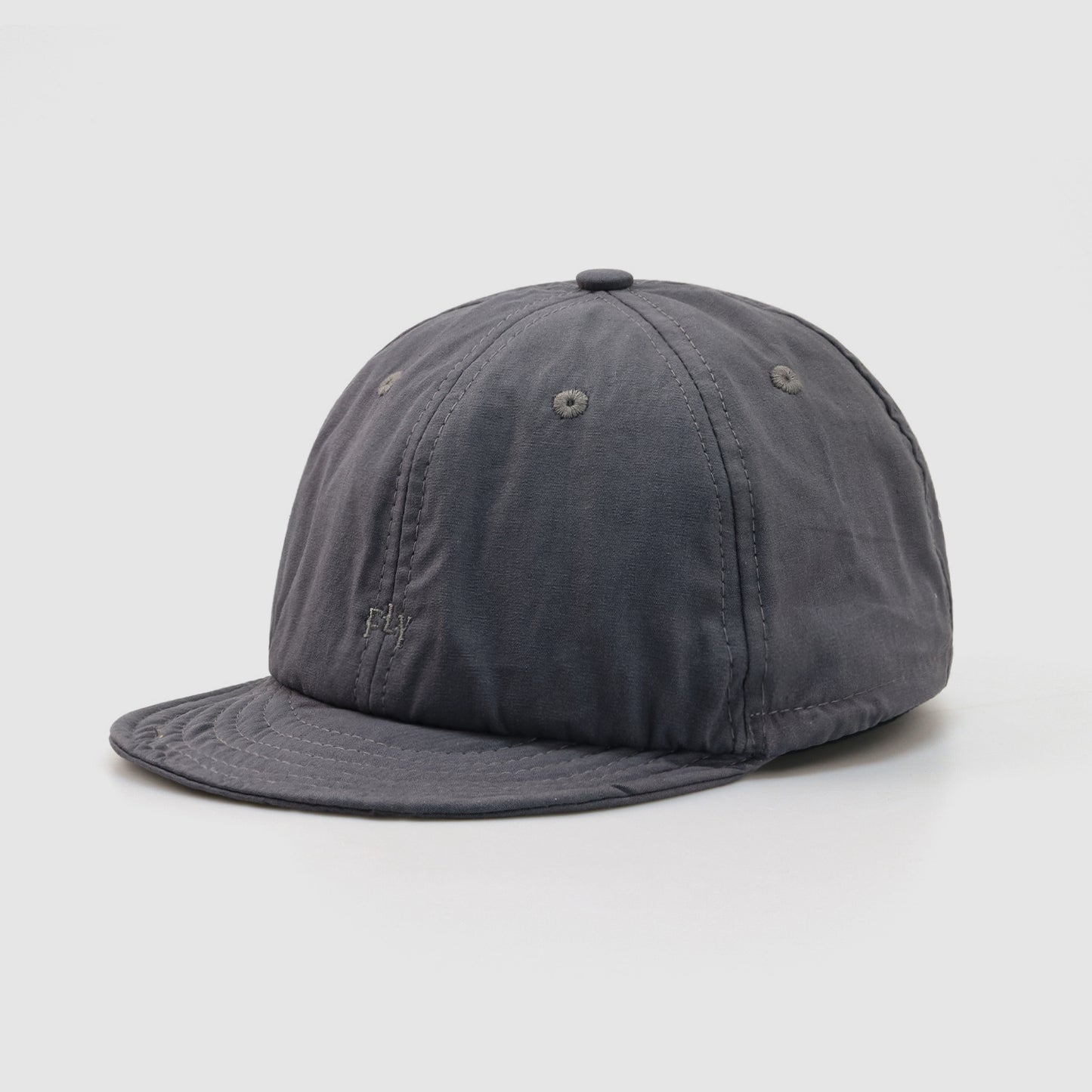 Baseballkappe mit weichem Oberteil und Kordelzug für den Außenbereich.