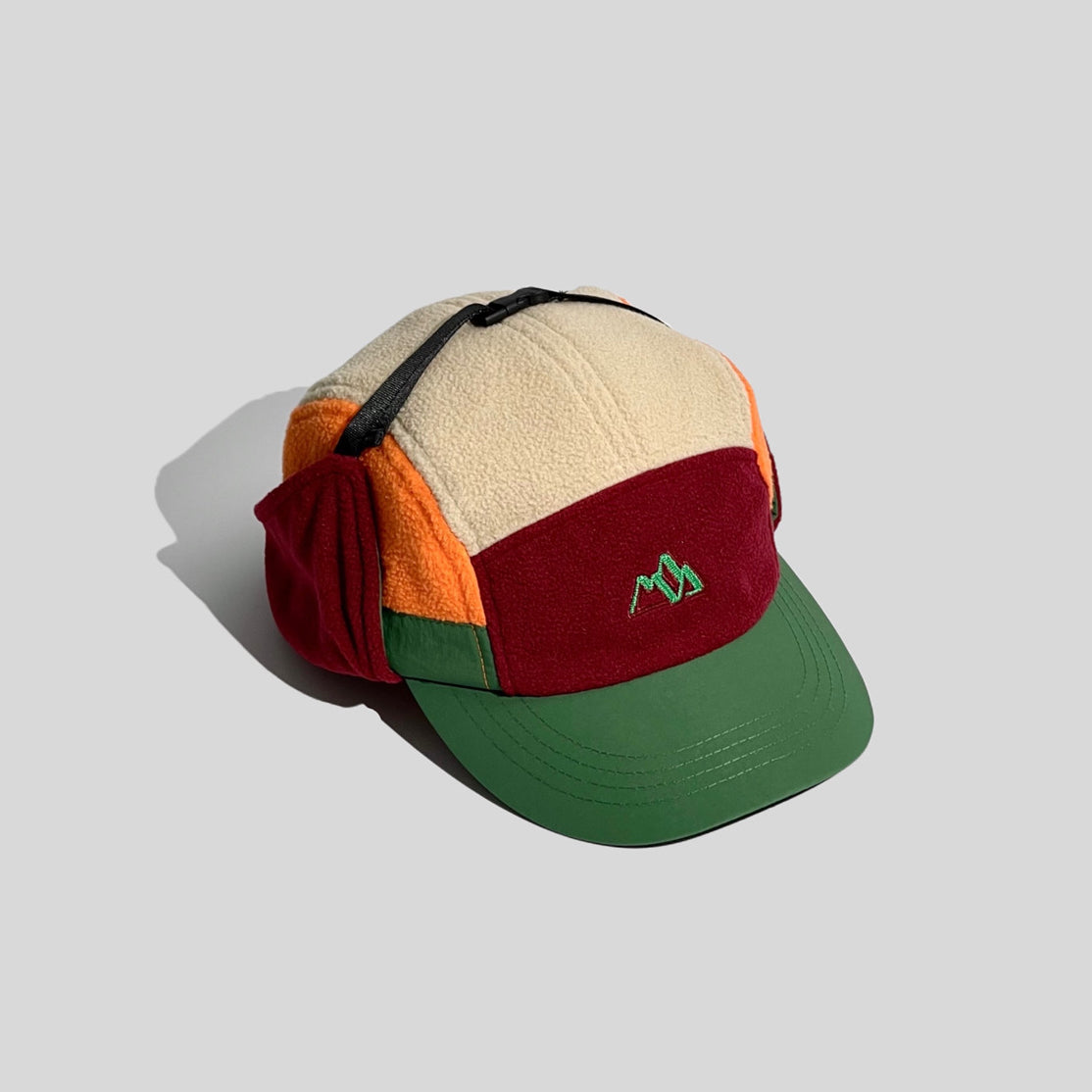 Fleece-Trapper im Farbblockdesign