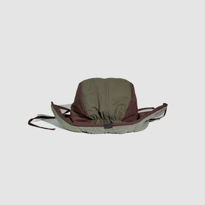 Retro Color Matching Warm Trapper