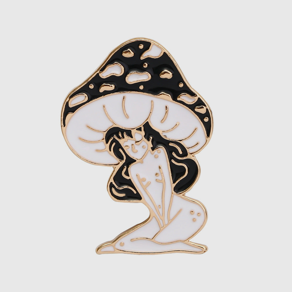 Yi Mushroom Harajuku Girl Brooch Badge