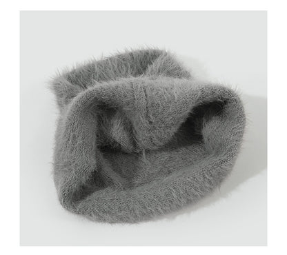 Black Label Rolled Edge Plush Slouchy Beanie