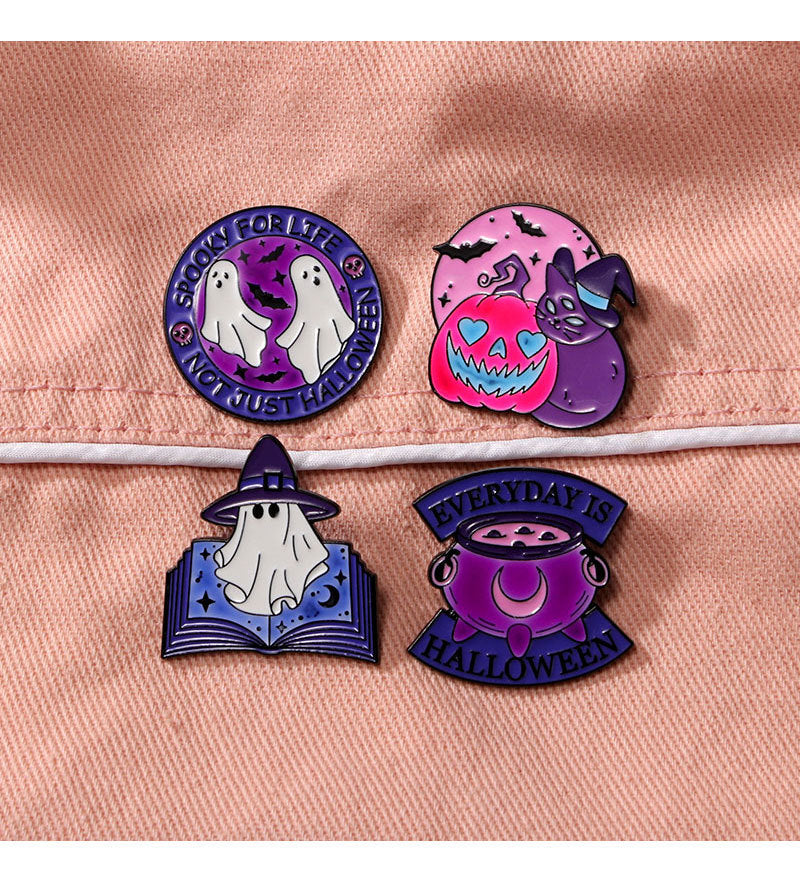 Halloween Luminous Badge Alloy Fluorescent Brooch