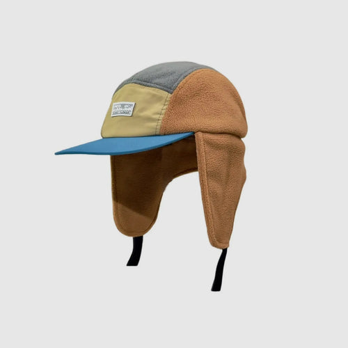 Brown fleece trapper hat with ear flaps, short brim and retro outdoor winter design