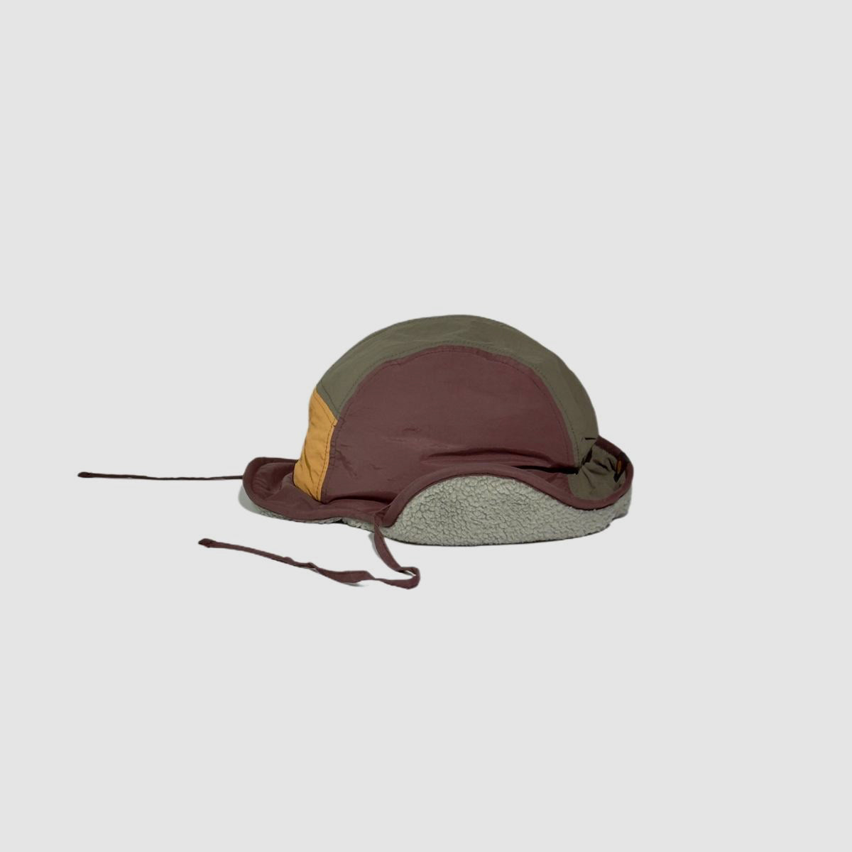 Retro Color Matching Warm Trapper