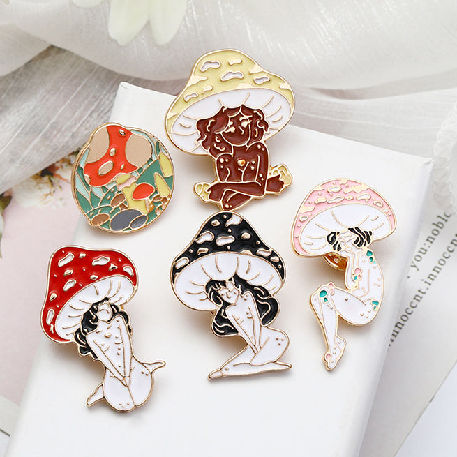 Yi Mushroom Harajuku Girl Brooch Badge