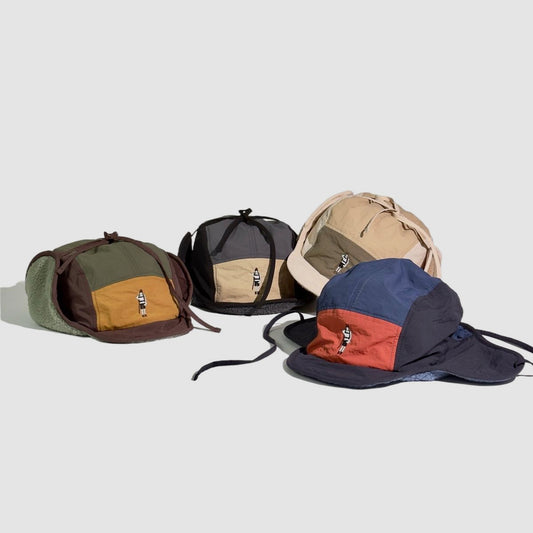 Warmer Trapper im Retro-Look mit passender Farbe
