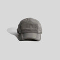 Quick-dry 5-panel cap in light grey, front view showing the low crown, crinkled finish and curved peak